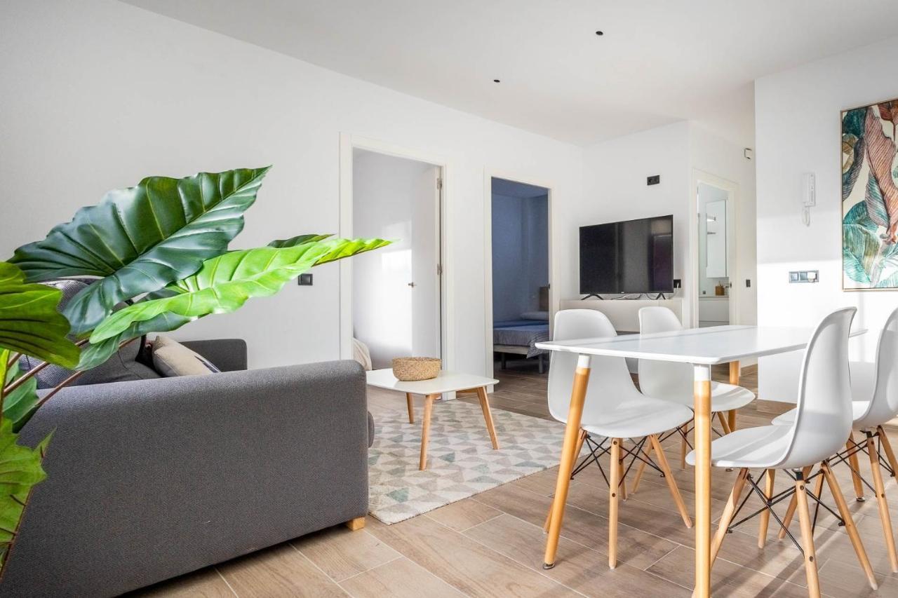Nervion Suites 1 - Vacacional Sevilla Bagian luar foto