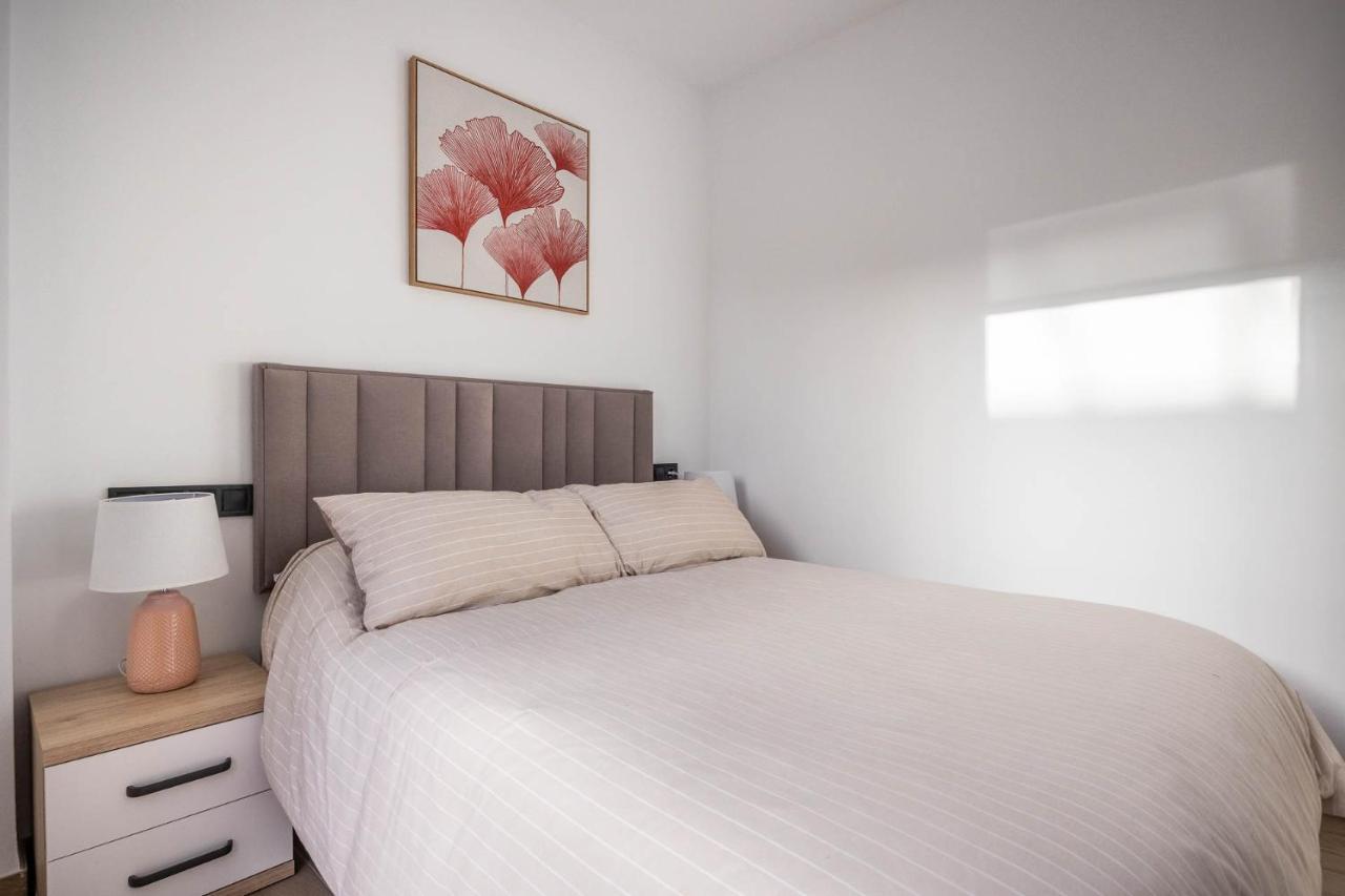 Nervion Suites 1 - Vacacional Sevilla Bagian luar foto