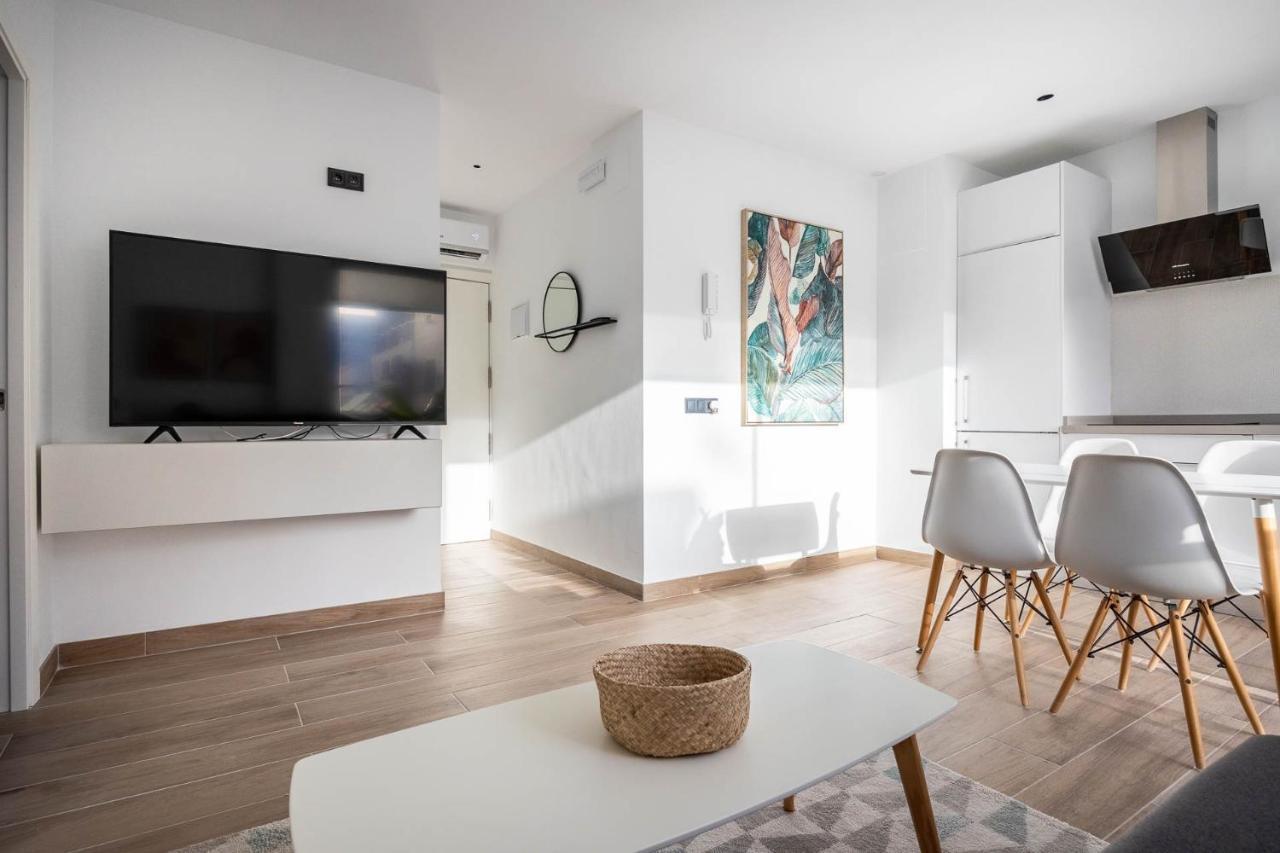 Nervion Suites 1 - Vacacional Sevilla Bagian luar foto