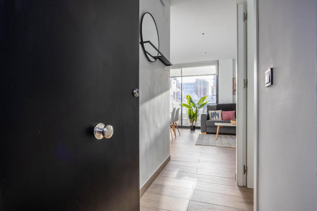 Nervion Suites 1 - Vacacional Sevilla Bagian luar foto